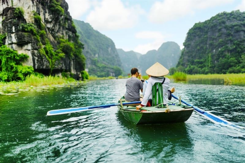 Ninh Bình: Hoa Lu - Tam Coc - Cuc Phuong